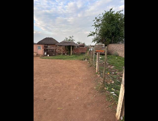 2 BEDROOM HOUSE FOR SALE IN VILLA LIZA